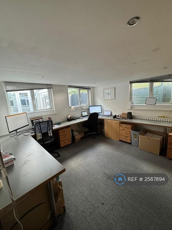 Annex Office Room
