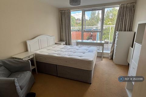 undefined, The Avenue, London, HA9