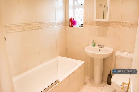 undefined, Robin Hood Way, London, SW15