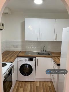 undefined, Shelley Court, Southampton, SO15