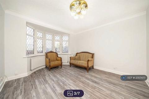 undefined, Bath Road, Hounslow, TW5