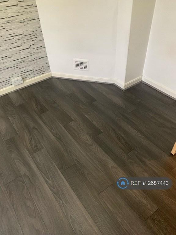 Smaller 3rd Bedroom Flooring