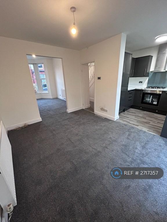 Kitchen/Diner Leading To Front Lounge