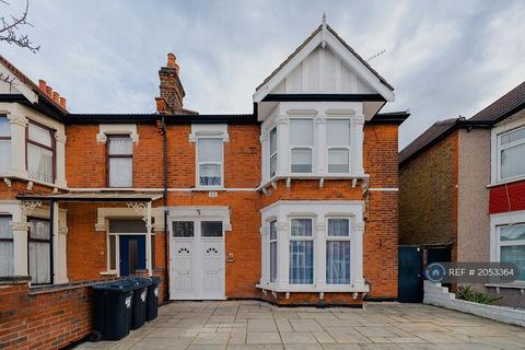 undefined, Kimberley Avenue, Ilford, IG2
