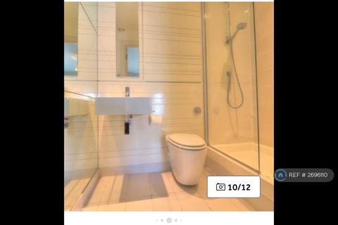 2 bedroom flat to rent, Castlebank Place, Glasgow, G11