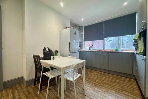 undefined, Brighton Road, Coulsdon, CR5