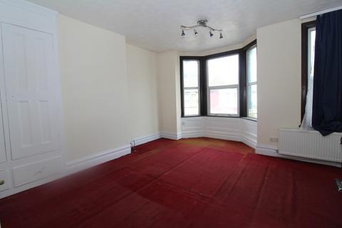 3 bedroom terraced house for sale, Rainham Road, Chatham, Kent, ME5