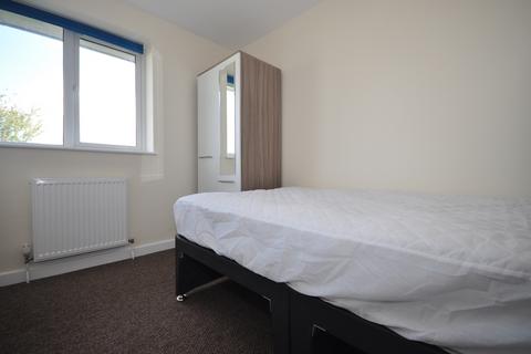 undefined, Wakefords Way Havant PO9