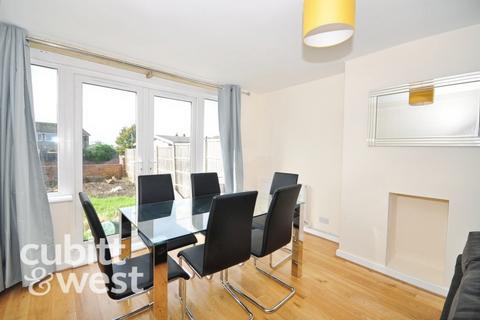 undefined, AVAILABLE WITH NO DEPOSIT Wakefords Way Havant PO9