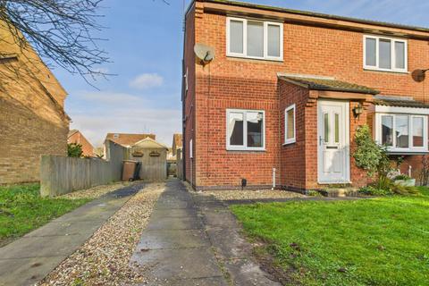 2 bedroom semi-detached house to rent, 10 Burdale Close, Driffield, YO25 6SG