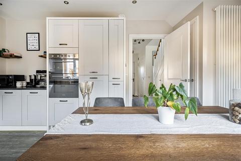 undefined, Olivers Court, Calne