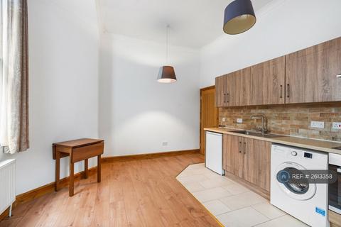 3 bedroom flat to rent, Brighton And Hove, Brighton And Hove, BN2
