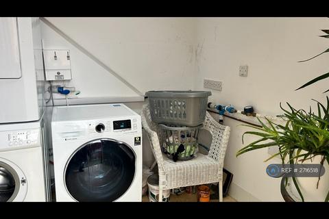 undefined, York Road, Northampton, NN1