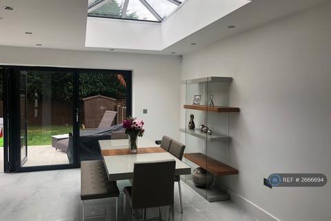 undefined, Tudor Avenue, Watford, WD24