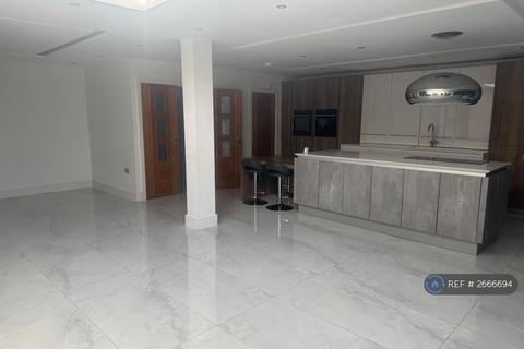 undefined, Tudor Avenue, Watford, WD24