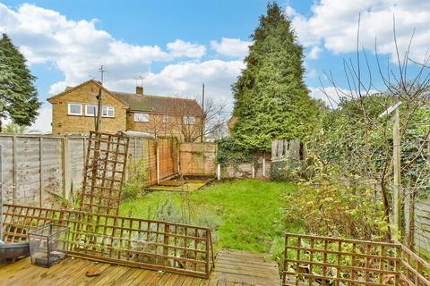 2 bedroom ground floor maisonette for sale, Commonwealth Close, Sittingbourne, Kent