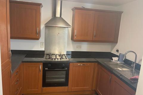 2 bedroom flat to rent, Forty Avenue, Wembley HA9