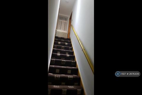 undefined, Beattyville Gardens, Ilford, IG6