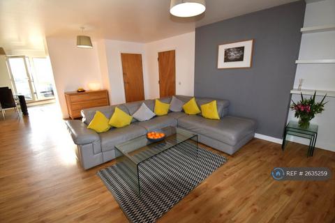 3 bedroom penthouse to rent, Woolmonger Street, Northampton, NN1