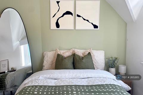 undefined, The Crescent, Woodlands, Doncaster, DN6