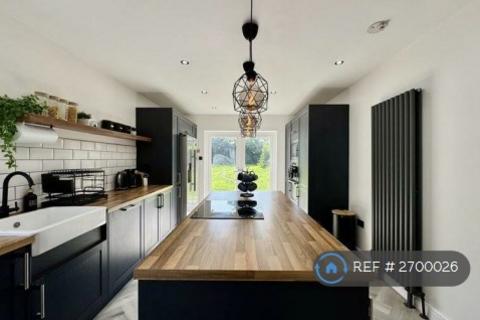 undefined, Broadgate Crescent, Huddersfield, HD5