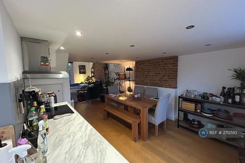 undefined, Fyfield Road, London, SW9