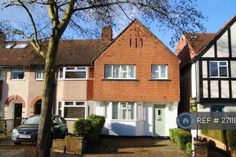 undefined, Lisbon Avenue, Twickenham, TW2