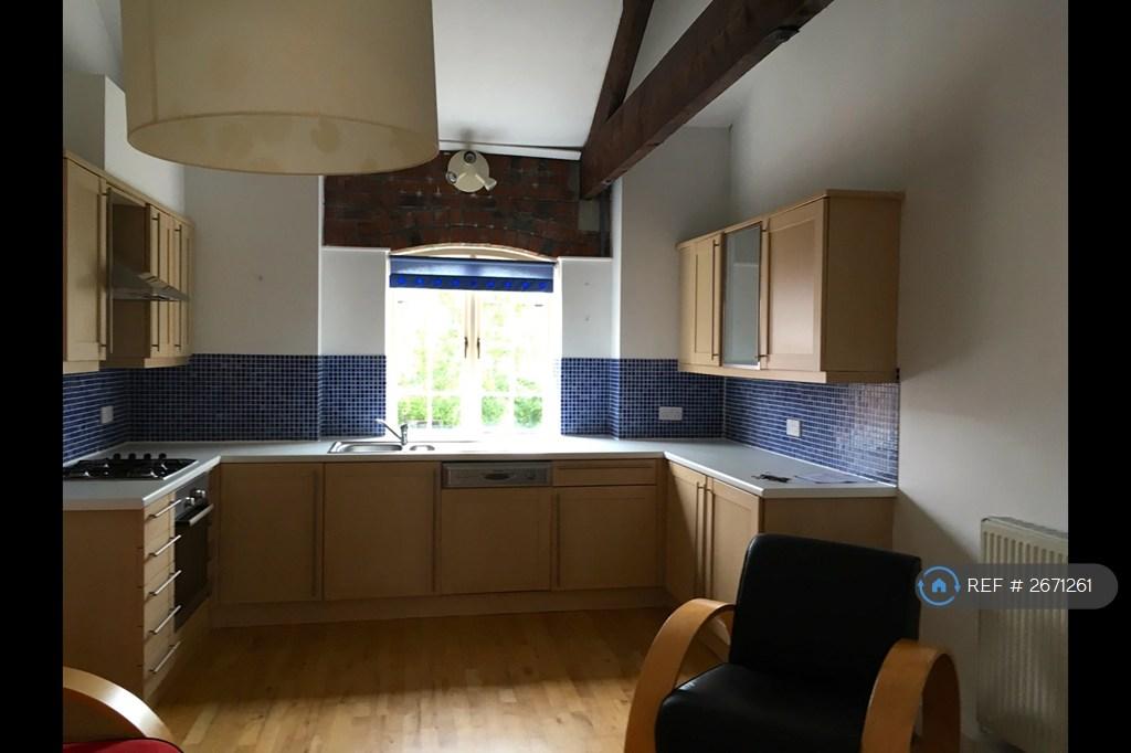 Kitchen/Livingroom