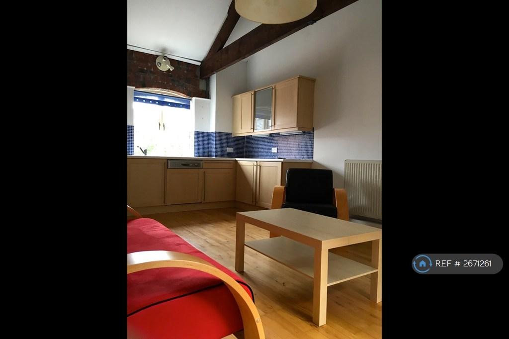 Kitchen/Livingroom