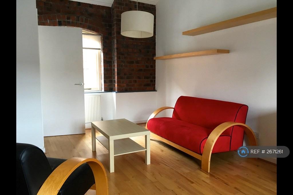 Livingroom/Kitchen