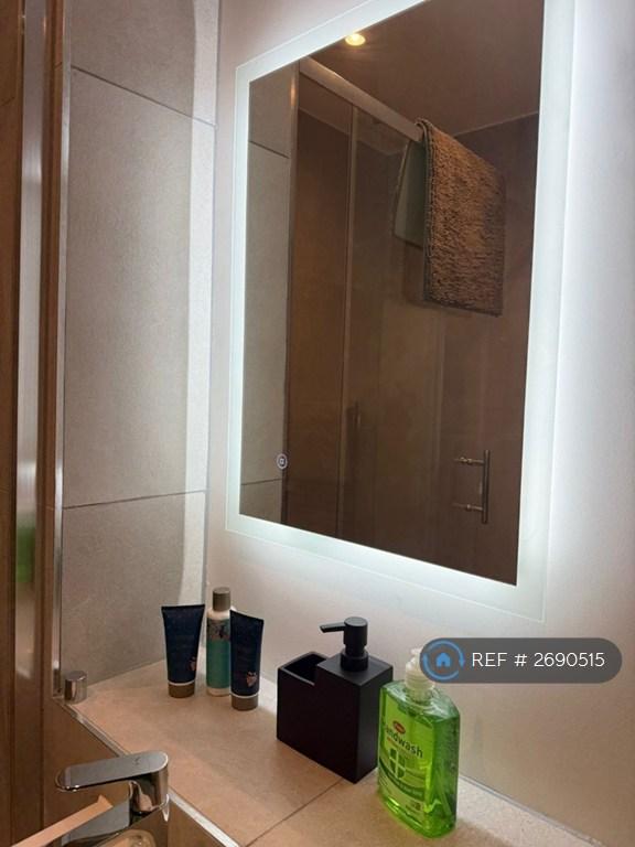 Bathroom Mirror And Sink