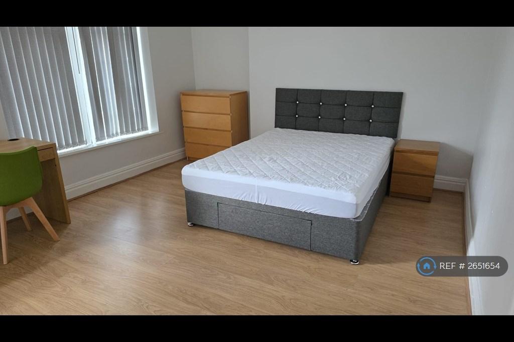 Front Large Bedroom