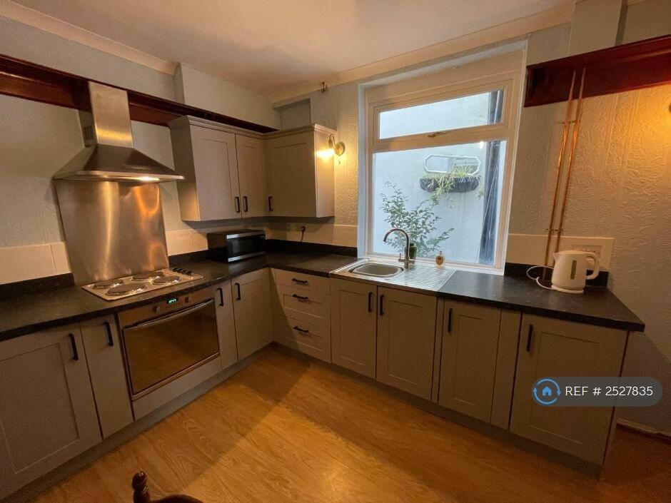 Kitchen 2,2