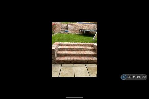 undefined, Hemdean Road, Caversham, Reading, RG4