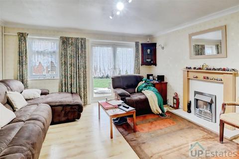 undefined, Leaward Close, Stockingford, Nuneaton