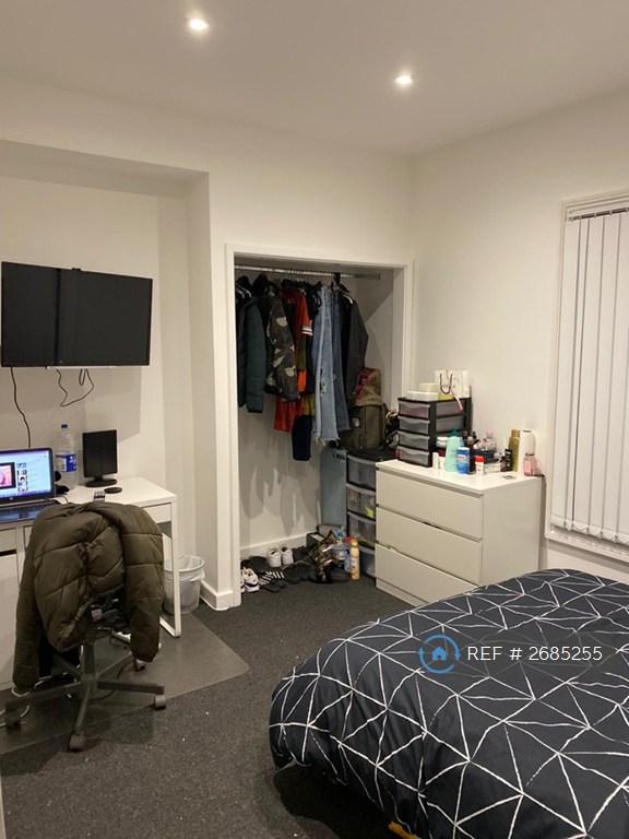 Room 5