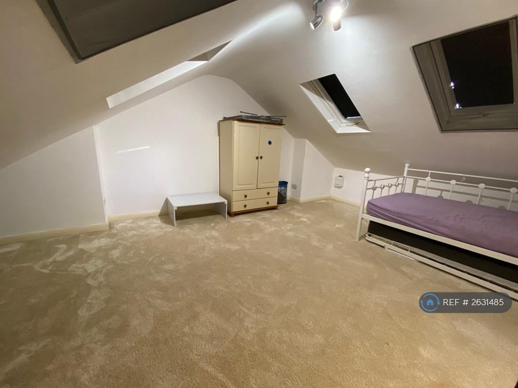 Sf Attic Room