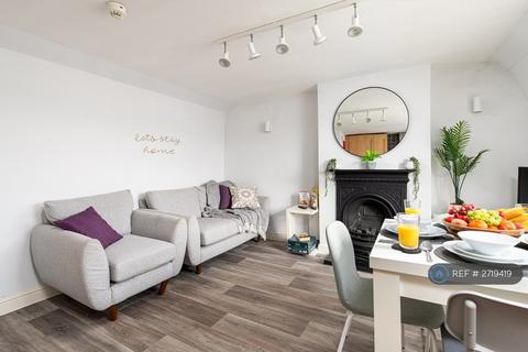 2 bedroom flat to rent, Kingsdown Parade, Bristol, BS6