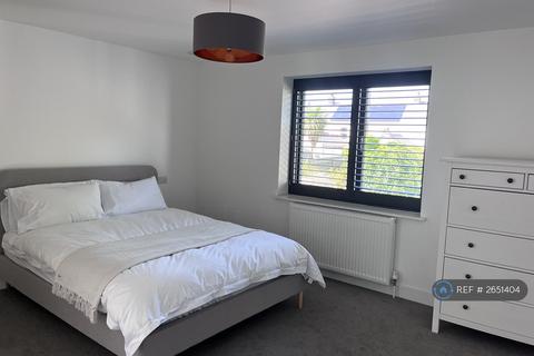4 bedroom detached house to rent, Penmeneth, Trewennack, Helston, TR13