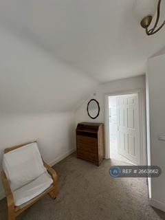 undefined, Kings Avenue, Bromley, BR1