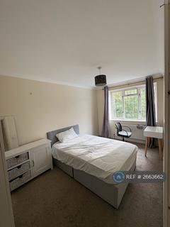 undefined, Kings Avenue, Bromley, BR1