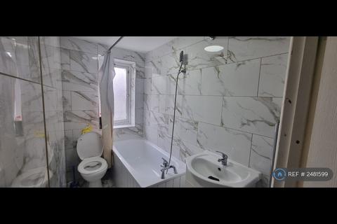 undefined, Chaplin Road, Dagenham, RM9