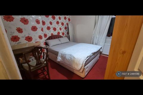 undefined, Chaplin Road, Dagenham, RM9