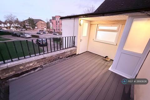 undefined, St. Albans Road, Watford, WD25
