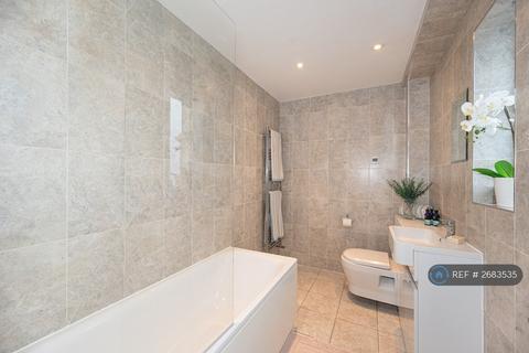 2 bedroom flat to rent, Wimbledon, London, SW19