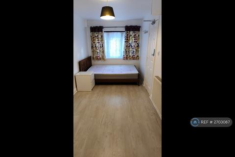 1 bedroom in a house share to rent, Verity Place, Oldbrook, Milton Keynes, MK6