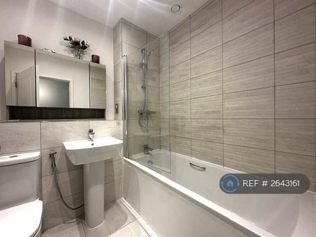 Bathroom 2