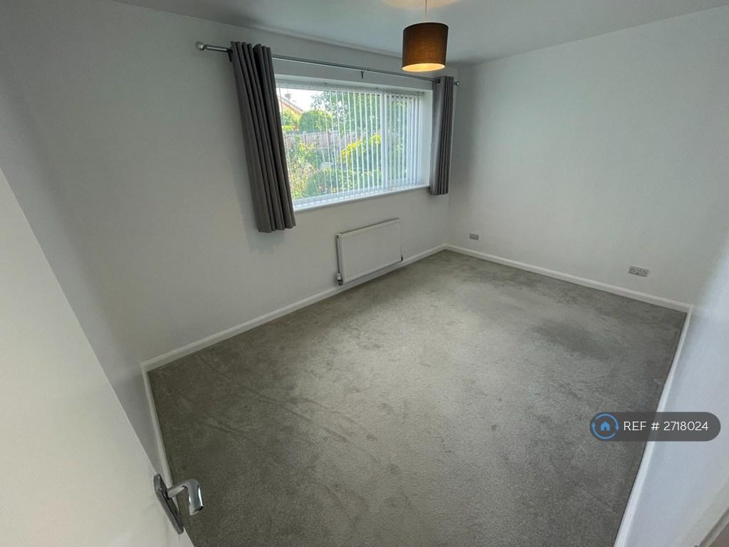 Bedroom 2 (Double)