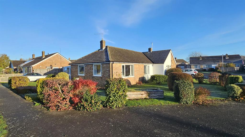 101 Chauntry Road - Front 2.jpg