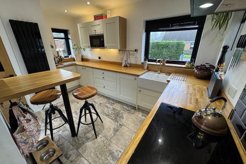 undefined, Heol Las, North Cornelly CF33